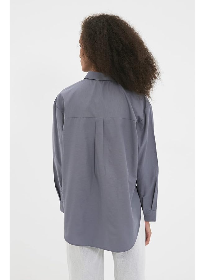 ترينديول قميص نسائي فضفاض باللون الفحمي - Image 4