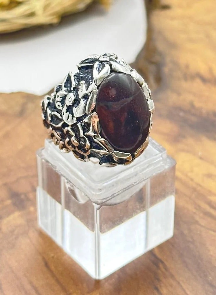 OtherMax A ring crowned with a cherry Yemeni agate stone - Image 3