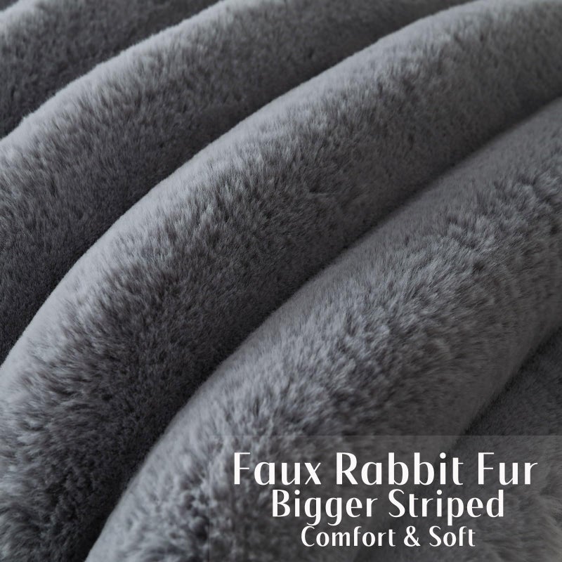 Futei Gray Decorative Throw Conval Covering 24 × 24 بوصة مجموعة من 2 مربع ناعم فو ، فرو فرو كبير مخطط وسادة شام المنزل لأريكة أريكة غرفة المعيشة - Image 2