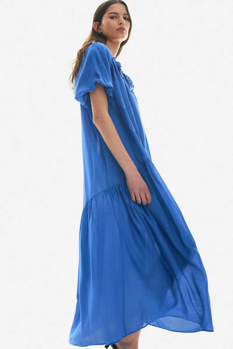 اتش اند ام فستان بتفاصيل رباط