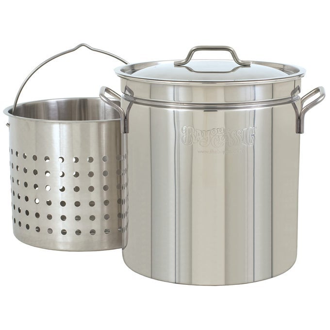 1136 36QT STAINLESS STOCKPOT WVENTED LID AND STAINLESS PERFORATED BASKET FEATURES STAINLESS WELDED HANDLES PERFECT FOR STEAMING BOILING OR FRYING