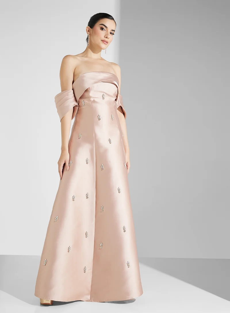 Namshi x Strapless Satin Gown