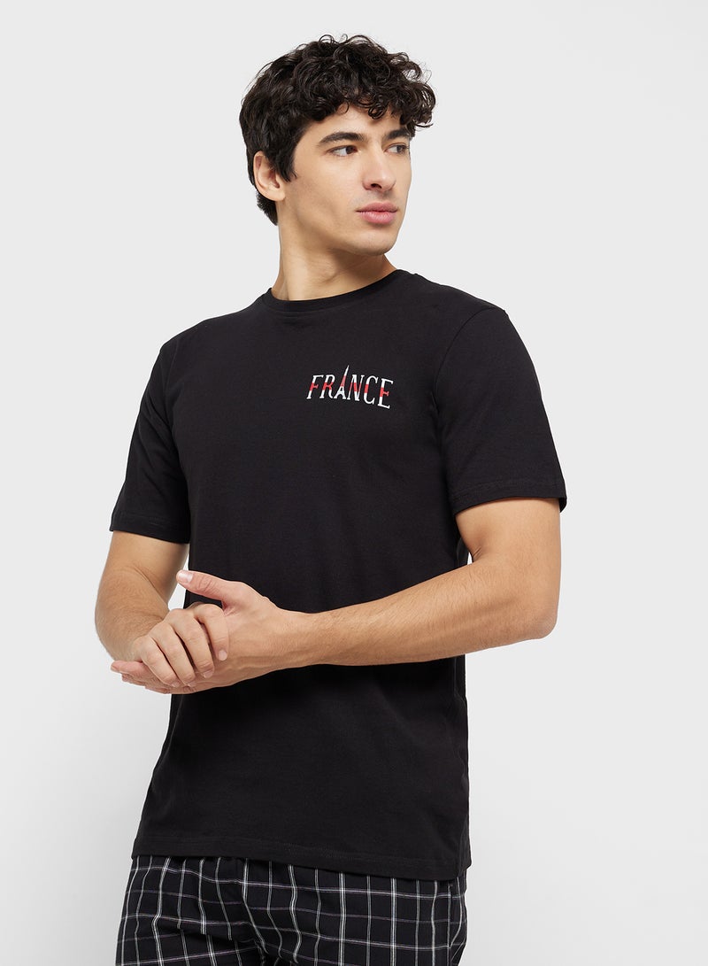 سفنتي فايف طقم بيجامة تي شيرت وشورت - Image 3