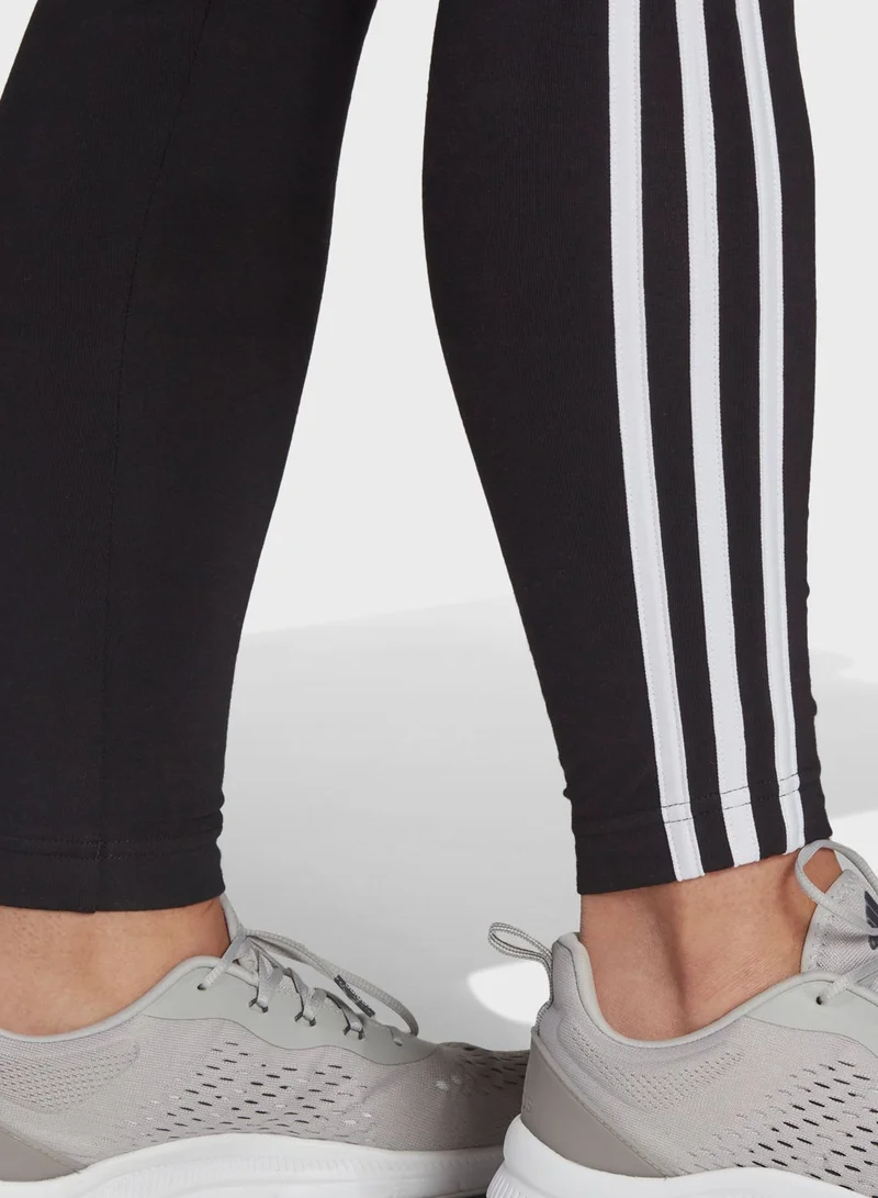 adidas بنطال ليقنز بخطوط الماركة