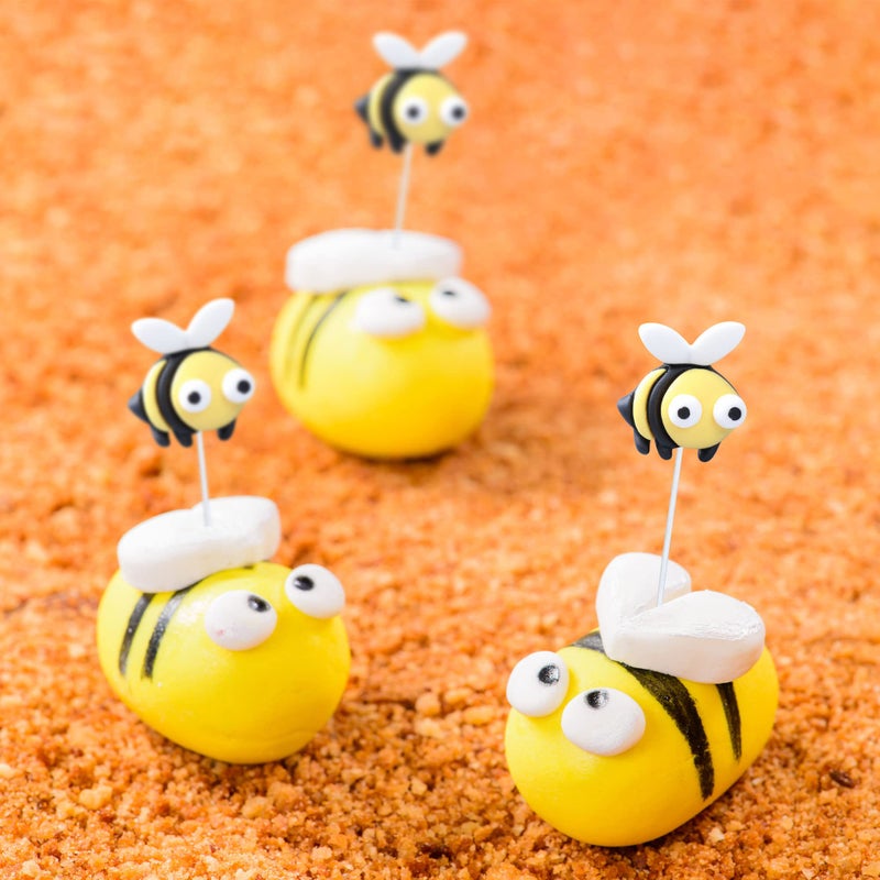 Ephlyn 24Pcs Bumble Bee Cupcake Toppers Little Figurine Bee Cupcake Picks Oh Babee Cake Decorations for Bee Theme Baby Shower Kids Boys Girls Birthday Party Decoration Supplies - Image 5