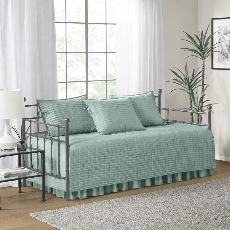 كومفورت سبيسيس غطاء سرير نهار Comfort Spaces - خياطة مزدوجة الجوانب فاخرة، فراش مريح لجميع الفصول مع تنورة سرير، وأغطية وسائد مطابقة، كيينا زبد البحر 75×39 بوصة، 5 قطع - Image 1