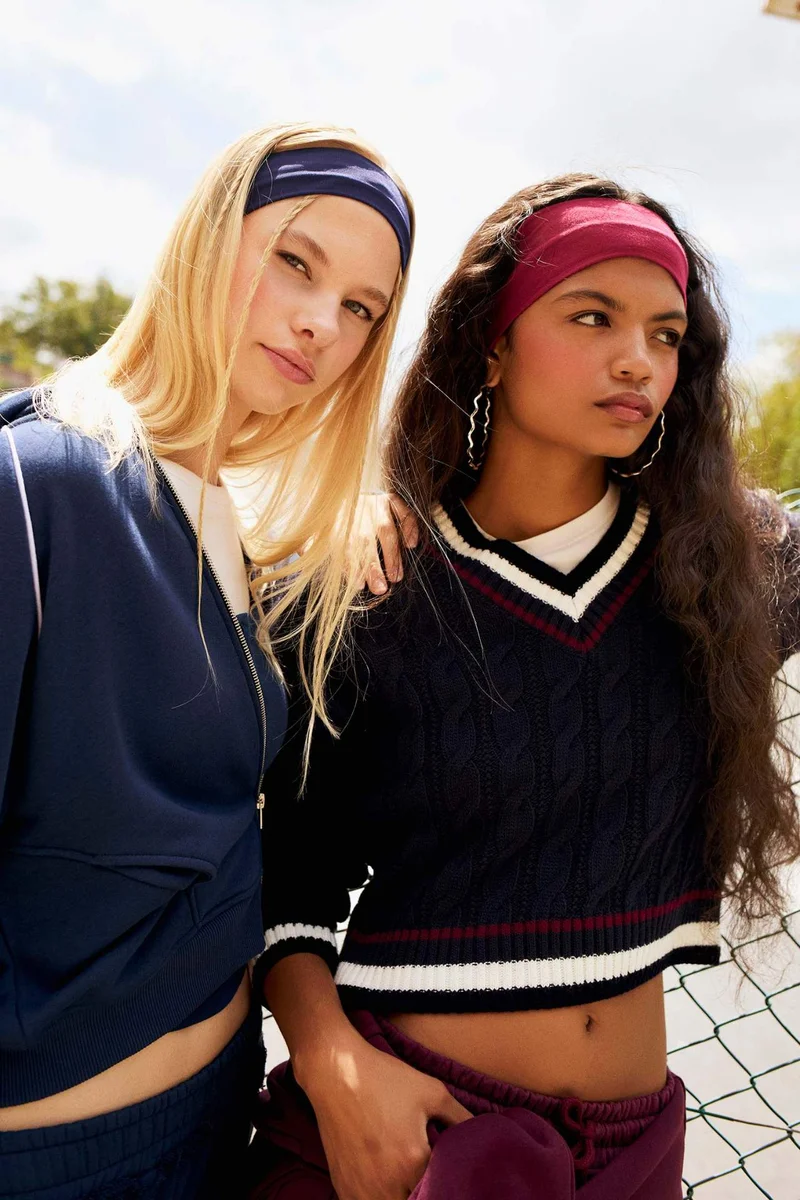 ديفاكتو Regular Fit V Neck Knit Pullover