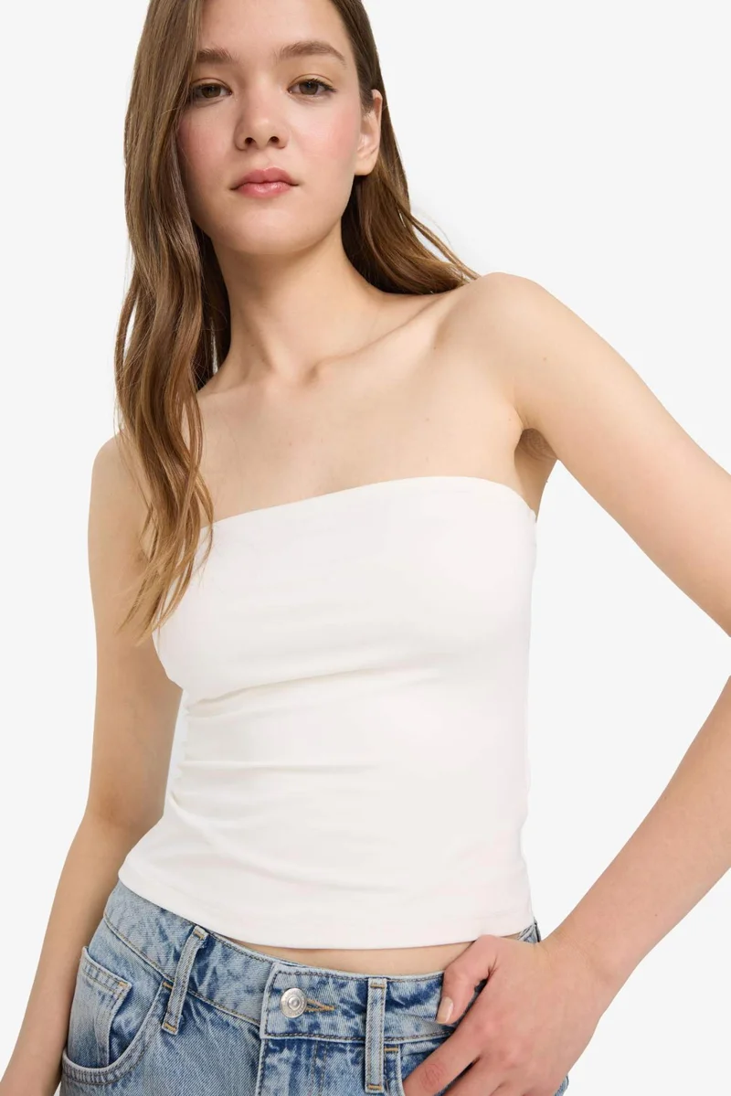 ديفاكتو Slim Fit Strapless Tank Top
