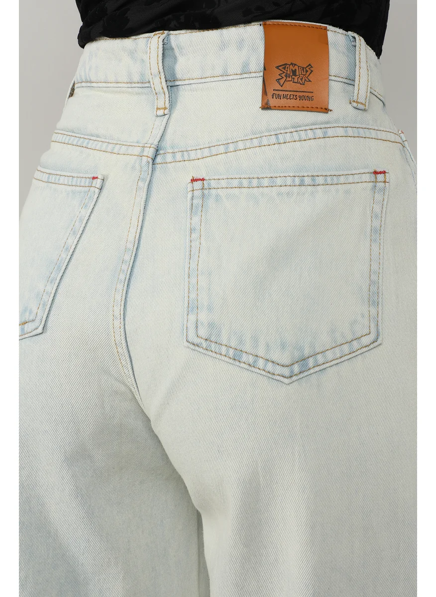 Campus Sutra Women's Light Blue Ombre-Wash Denim Jeans