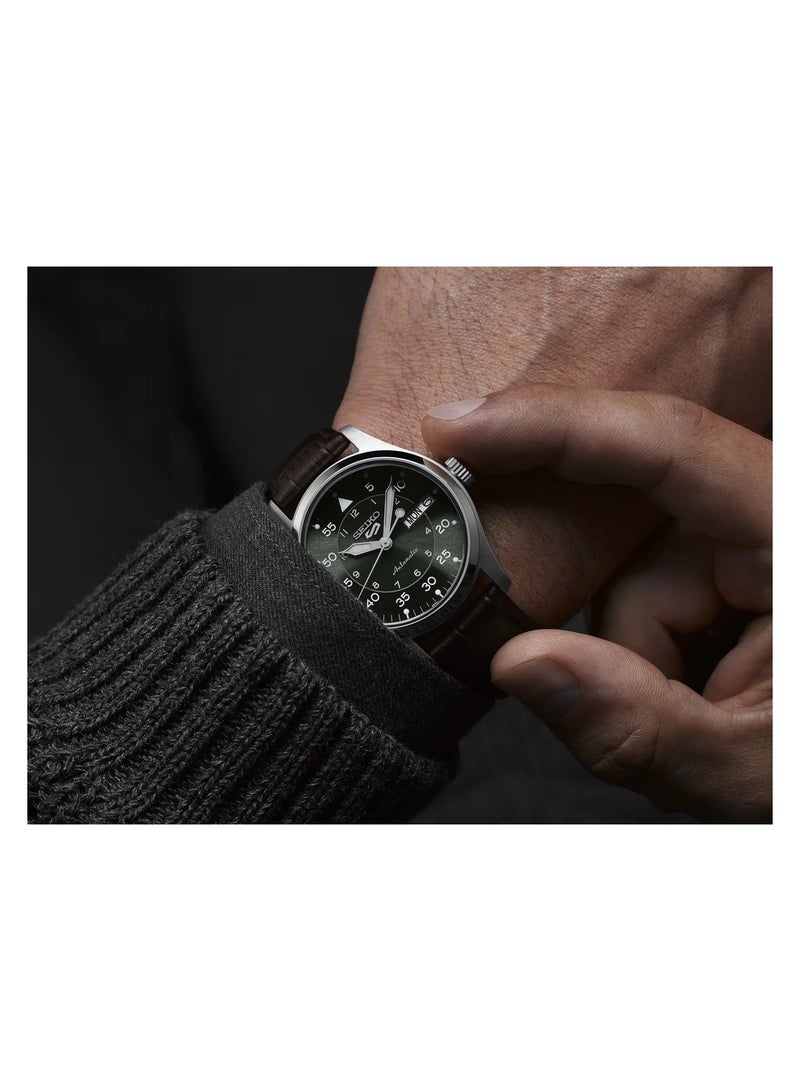 سيكو Seiko 5 â€˜Kelly Green Fliegerâ€™ Suit Style SRPJ89K1 - Image 2