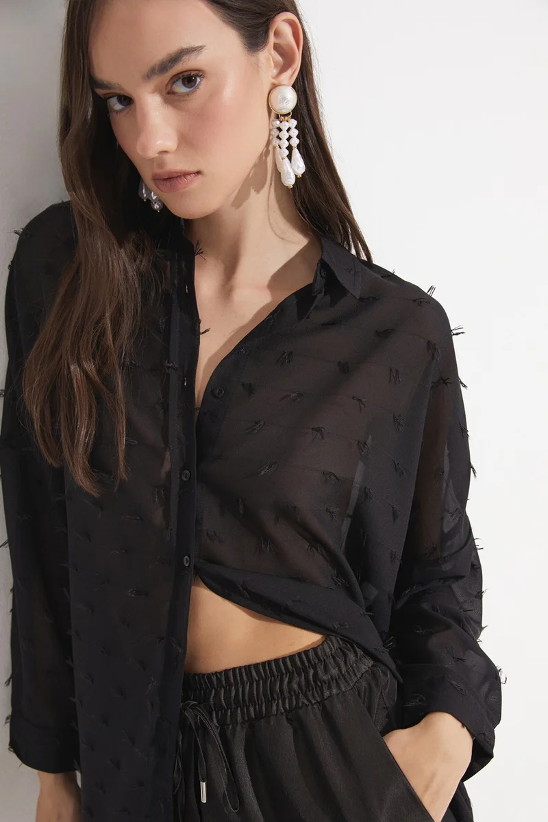 جون Women's Exclusive Oversize/loose Cut Self-Patterned Chiffon Shirt