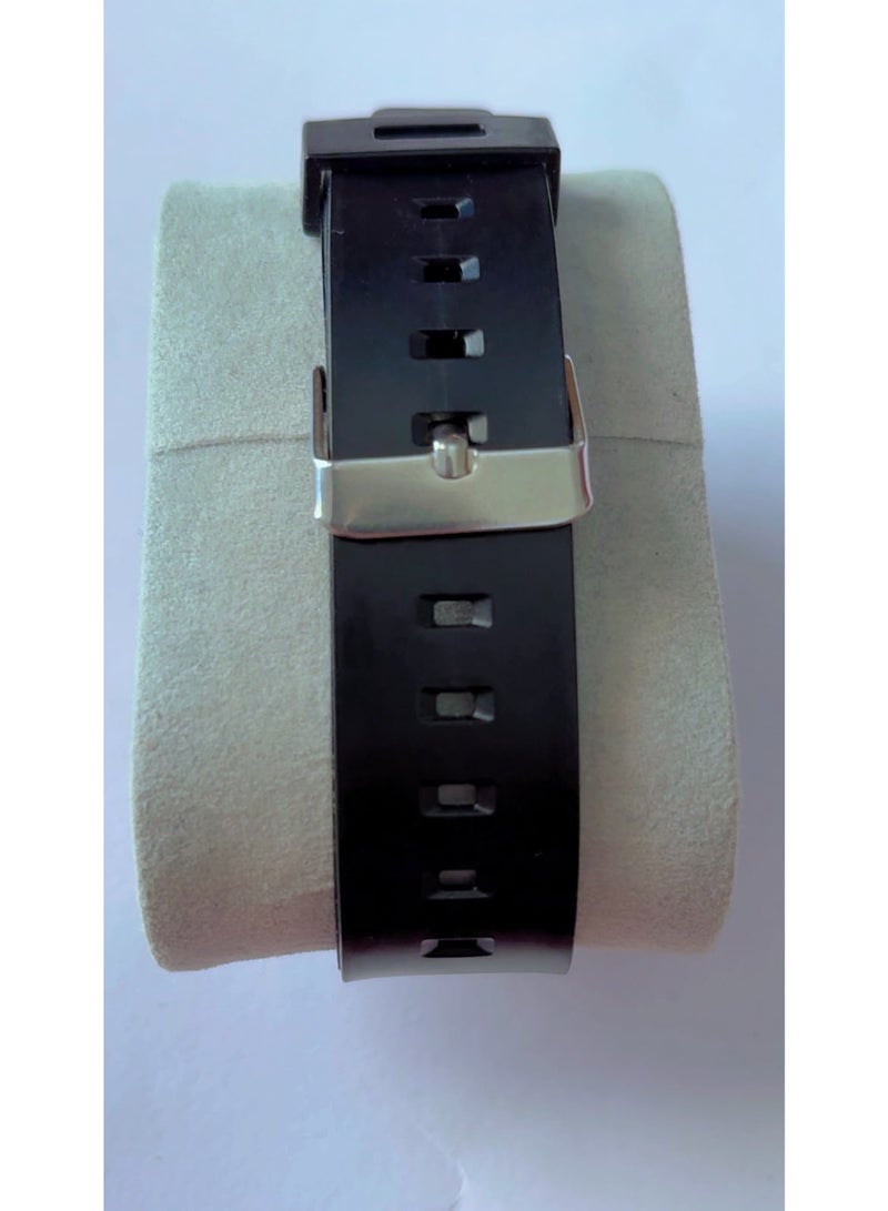 Q&Q Quartz Analog Casual Watch for Men - White Dial with Matte Black Case and Durable Resin Strap, 10 Bar Water Resistant, Pre-Owned - Looks Like Brand New Condition - Image 2