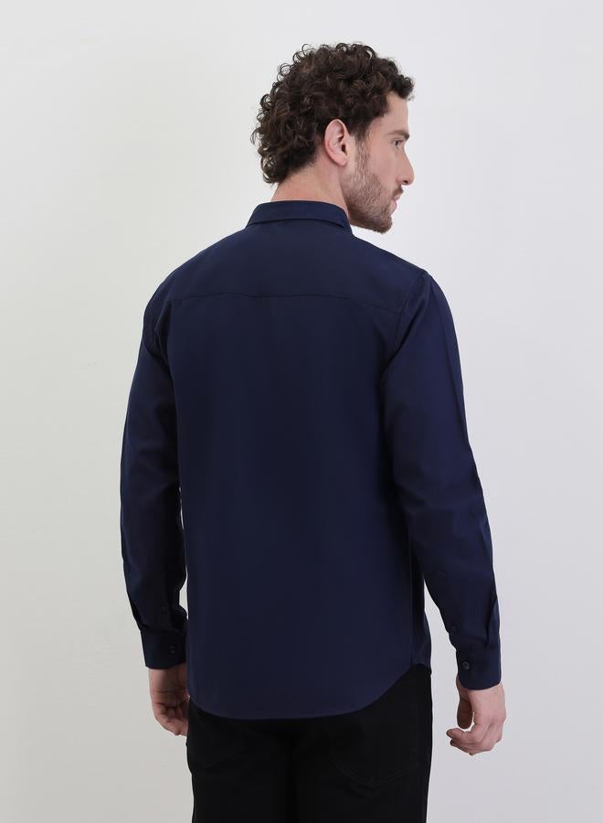 ستايلي قميص أوكسفورد بلون سادة بقصة عادية وياقة مفتوحة - Image 4