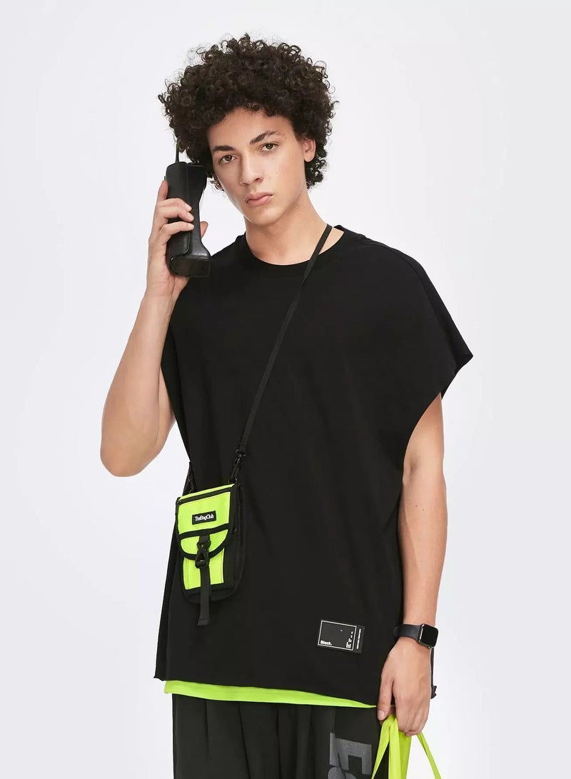 Men Patched Detail Tank Top Without Bag - Image 1