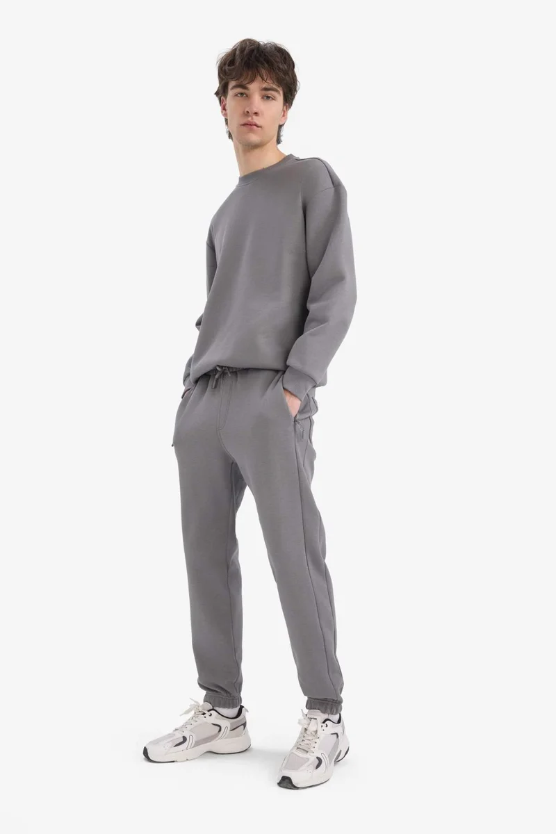ديفاكتو Slim Fit Zipper Pocket Pique Trousers