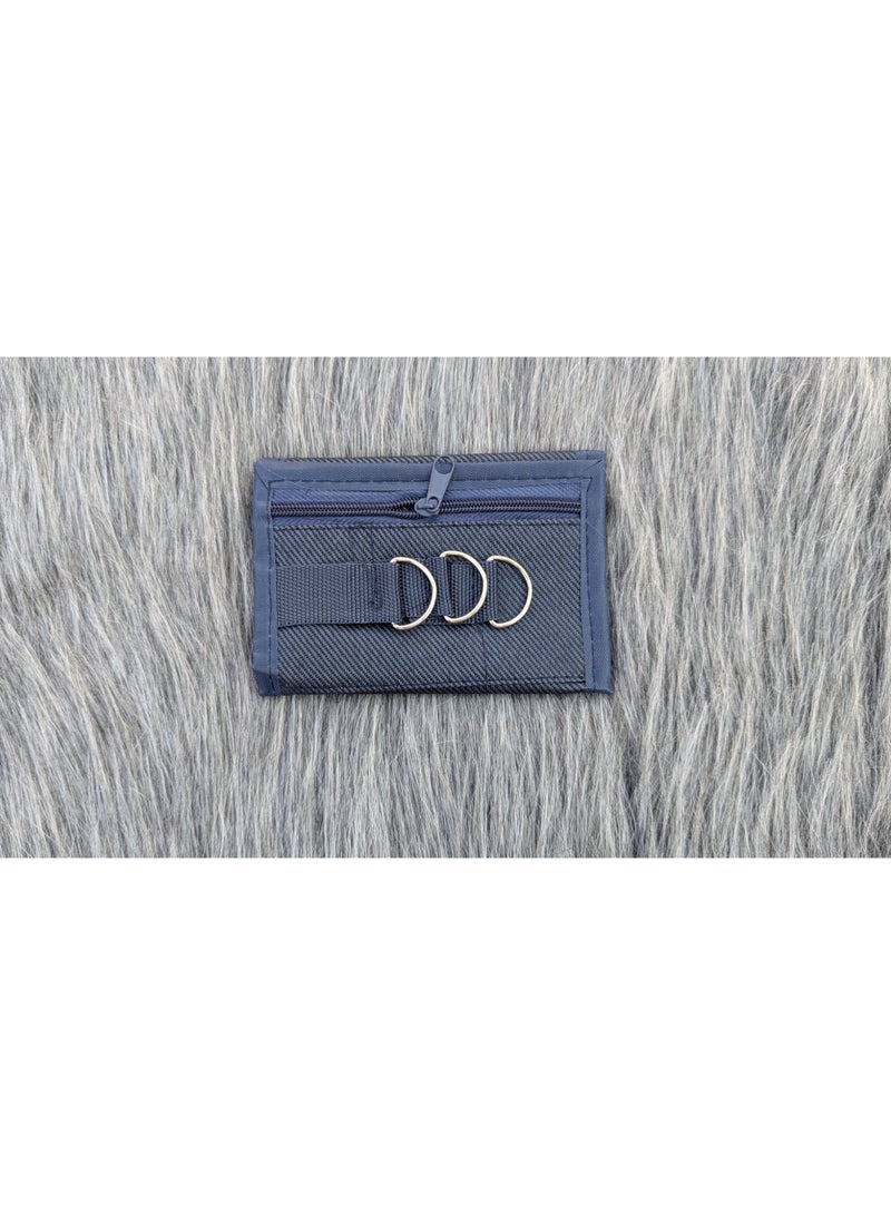 محفظة من الجينز كلاسكية بلمسة شبابية | مثالية للاستخدام اليومي والسفر | متعددة الجيوب وخفيفة الوزن - Image 2