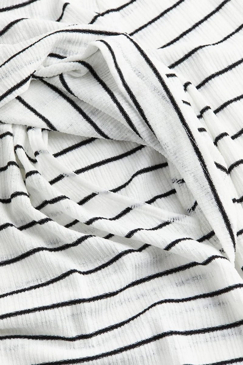H&M MAMA Before &amp; After nursing top