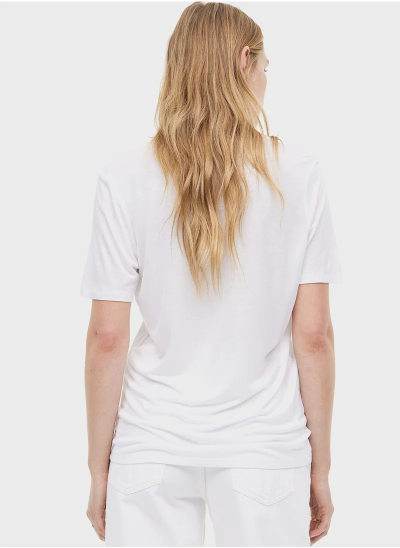 H&M V-Neck T-Shirt