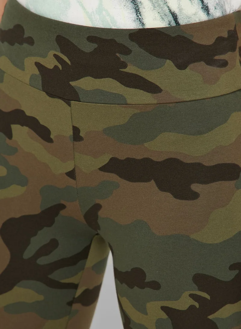 FOREVER 21 Camo Print Shorts