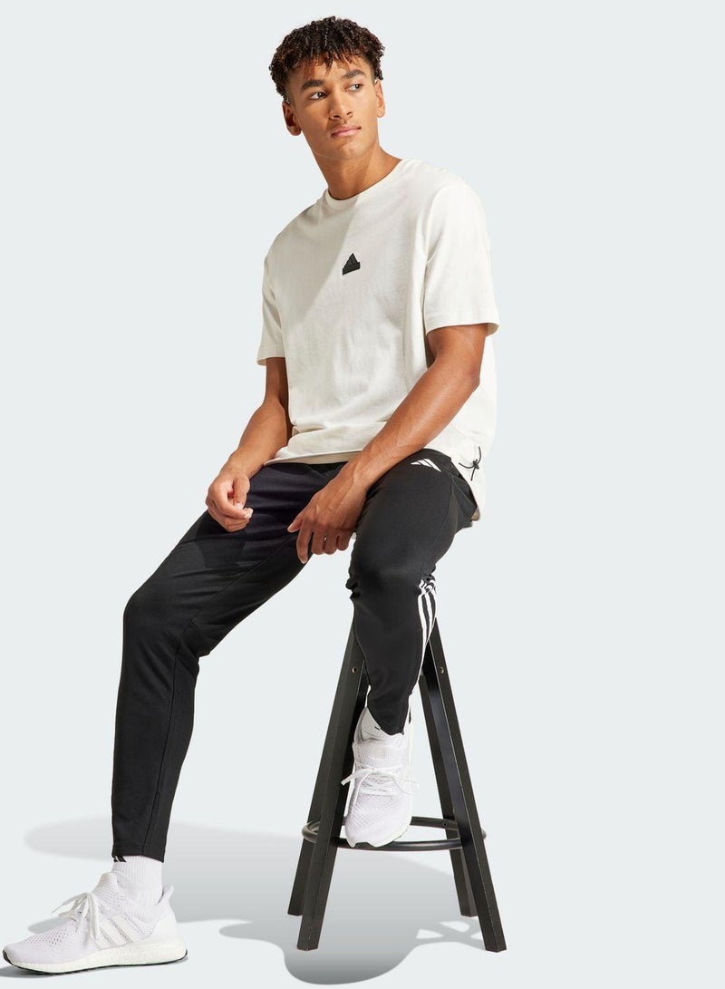 اديداس بنطلون رجالي بقصة ضيقة مستقيمة بثلاث خطوط بتقنية ايروريدي سيرينو - Image 5