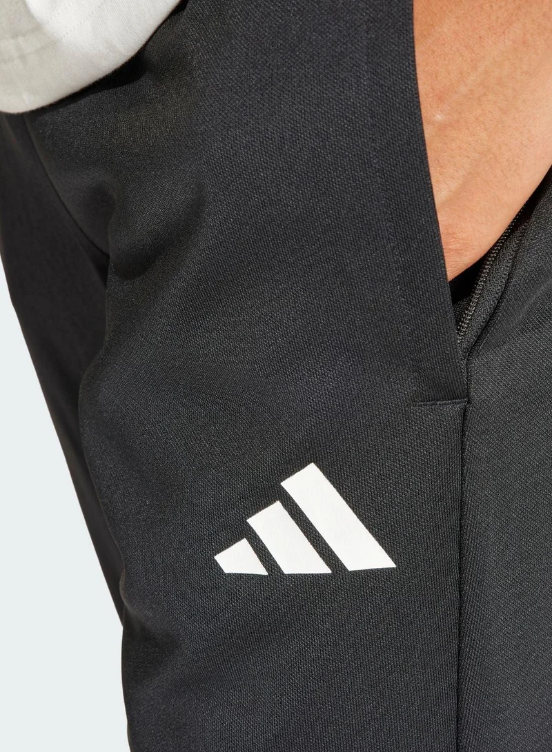 adidas بنطلون رجالي بقصة ضيقة مستقيمة بثلاث خطوط بتقنية ايروريدي سيرينو