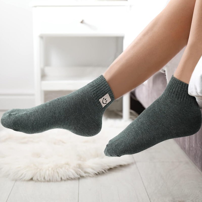 Luckam 6 Pairs Smile Face Socks, Adorable Ankle Socks with Funny Novelty Patterns, Aesthetic Smiling Face Socks for Everyday Wear, Comfortable and Stylish Socks for Women and Girls - Image 3