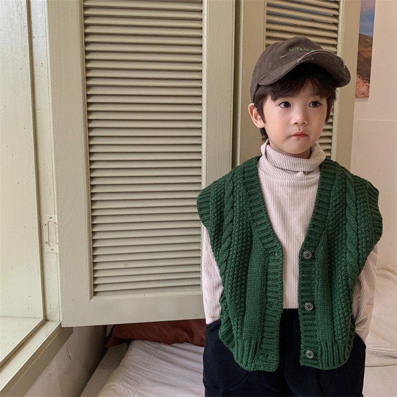 Design Sense Autumn Clothing 2023 Boys' Twist Sweater Children'S Mori Retro Style Vest Cardigan Sweater - Image 1