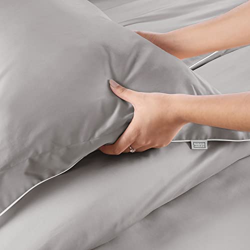 Spread Spain Italian Cotton Standard Pillow Cases Set of 2 Super Soft and Breathable Envelope Closure Pillowcases 18" x 27" Inches Standard Size with 500 Thread Count Light Grey - Image 3