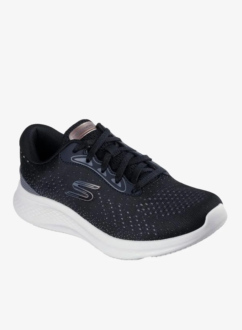 سكيتشرز أحذية رياضية نسائية برباط