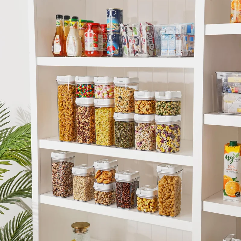 كويزيرا طقم حاويات تخزين طعام محكمة الإغلاق  قطعة، بلاستيك خالٍ من البيسفينول للمطبخ والمخزن، بأغطية سهلة القفل للتنظيم، مع ملصقات سوداء وقلم ومجموعة ملاعق قياس.