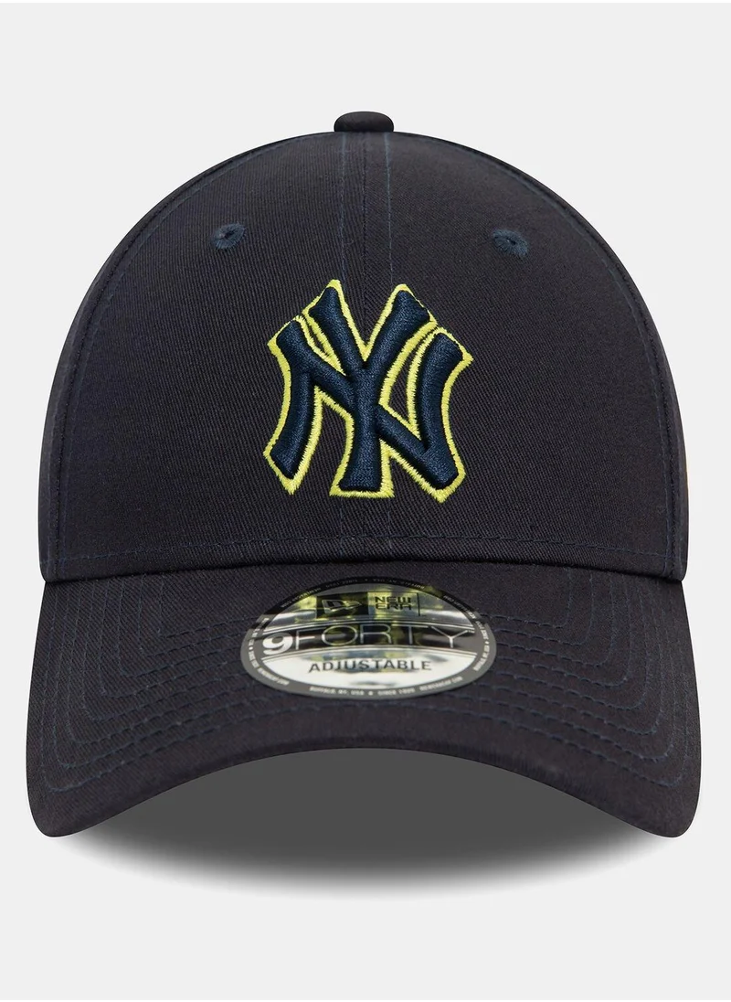 نيو ايرا Men's MLB New York Yankees Team Outline 9FORTY Cap