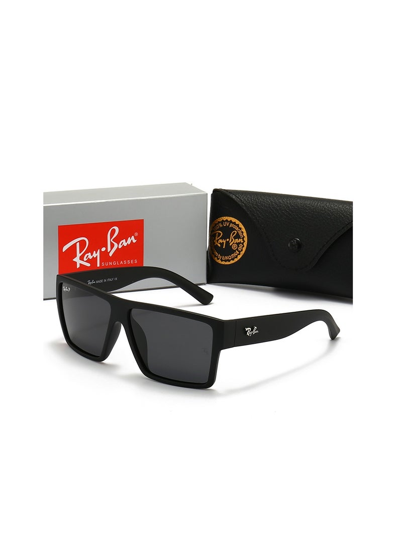 Ray-Ban Ray-Ban Classic Sunglasses Black Framed with Grey UV Lenses  - Image 1