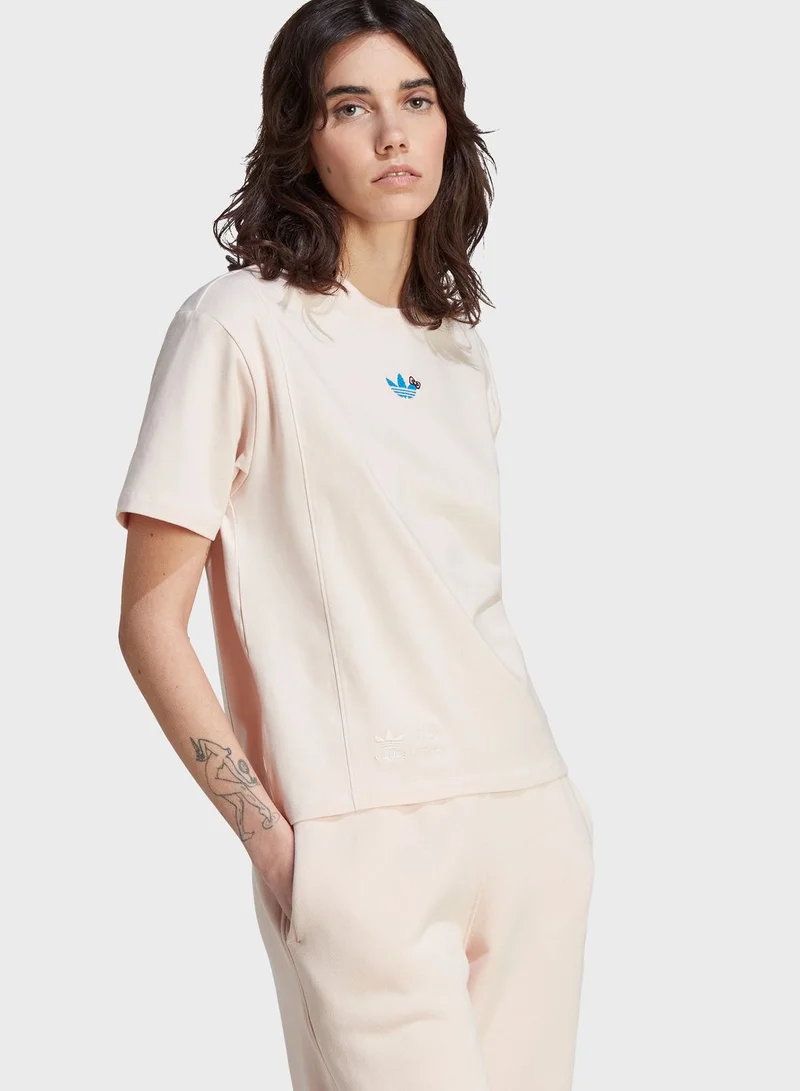 adidas Originals Essential T-Shirt