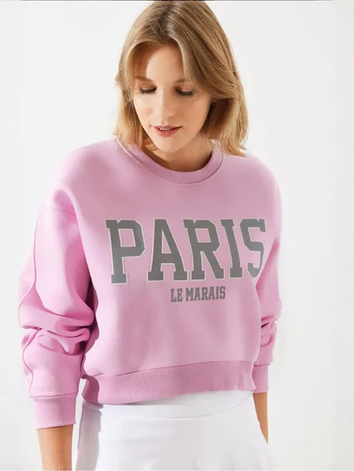 Bianco Lucci Cropped Crew Neck Cotton Sweatshirt with Front Text Print
