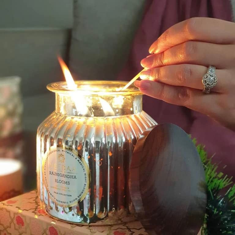 VEEDAA Rajnigandha Blooms Mercury Glass Soy Scented Candle Burns 65 Hours - Image 2
