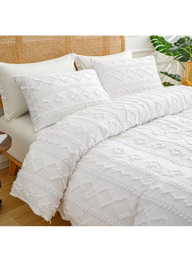 طقم مفروشات سرير فاخر من الألياف الدقيقة مكون من 3 قطع، بجودة فندقية، يسمح بمرور الهواء، مقاوم للتجاعيد، مناسب للأسرة المزدوجة بمقاس 1.5-2 متر (بدون ملاءة مثبتة)، نسيج مصقول عالي الكثافة، قابل للغسل في الغسالة دون أن يتغير شكله، ملاءات وأغطية وسائد مضادة للحساسية مصبوغة بأصباغ نباتية فعالة، مناسب للاستخدام المنزلي، والتأجير، والضيافة، بنقشة بارزة على شكل ماسة، لون أبيض - Image 3