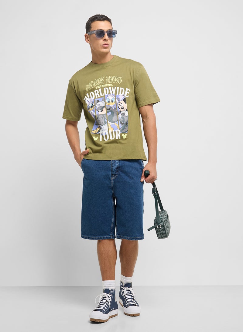 ديزني تيشيرت رجالي بقصة واسعة بياقة دائرية - Image 4