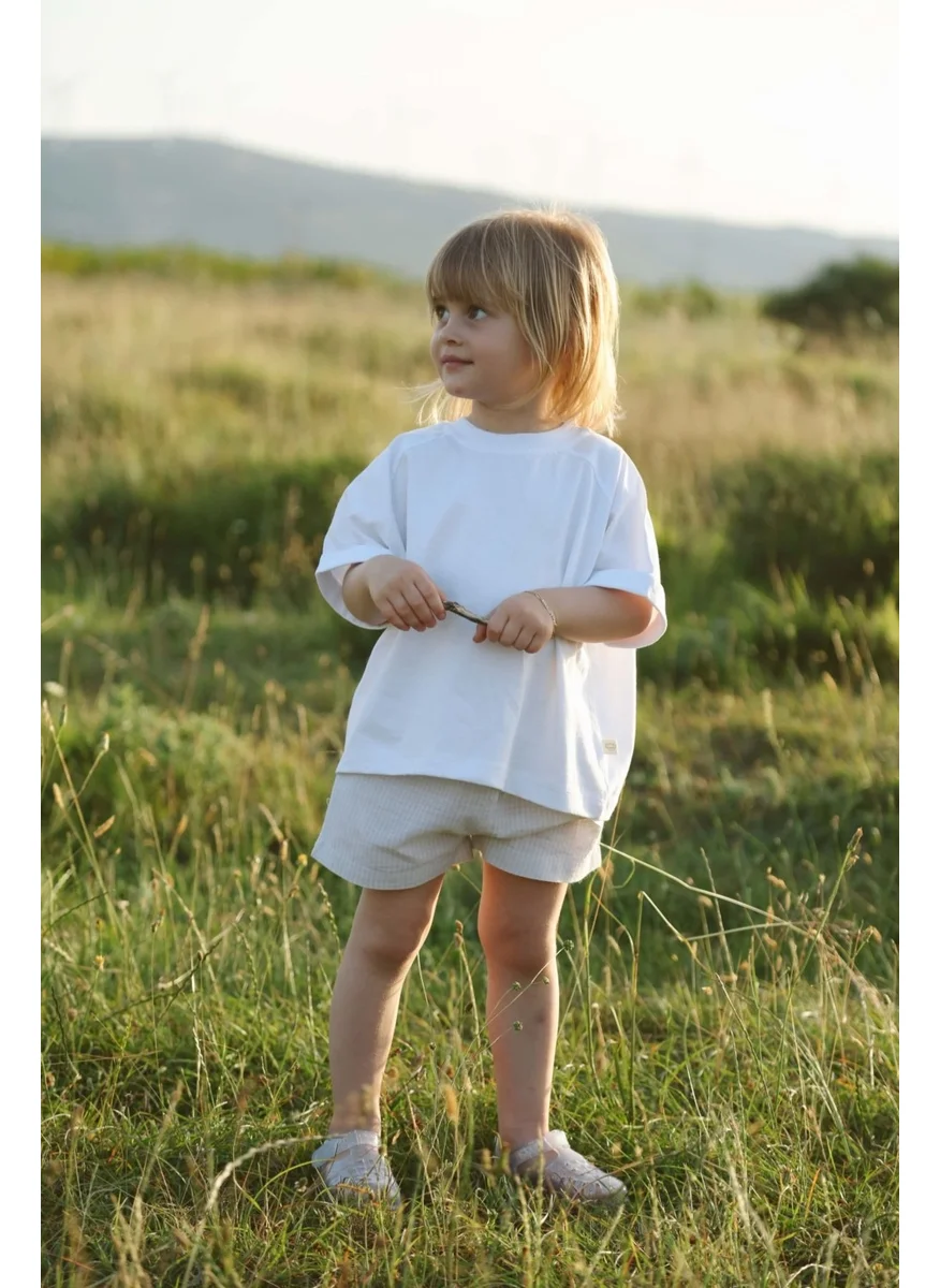 Ohlala Koala White Oversize T-Shirt and Shorts Set