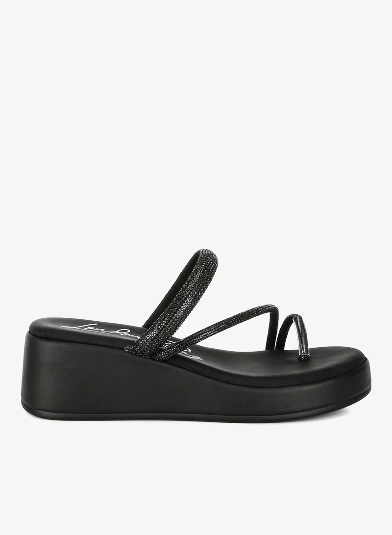 Toe Loop Slip On Rhinestone Sandals in Black