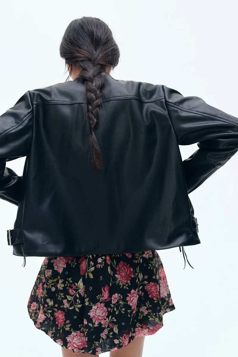 اتش اند ام جاكيت كاجوال سادة