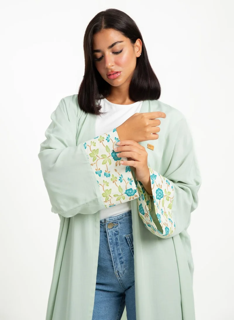 Kaafmeem Green Silk Echo Wide-fit Abaya