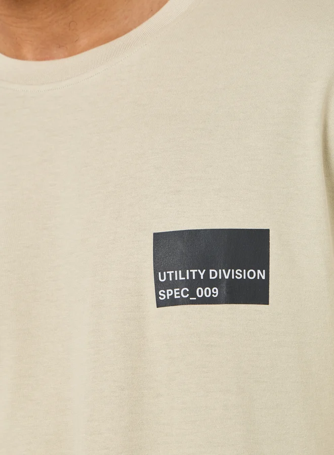 Styli Styli Minimal Chest Sticker Print Oversized T-Shirt