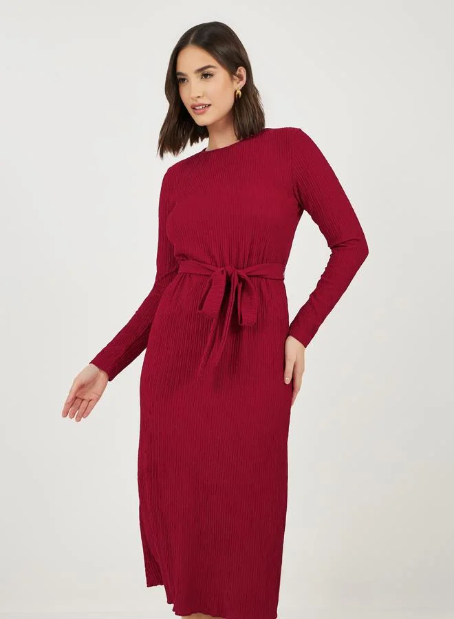 ستايلي فستان ميدي بوديكون مع حزام خصر