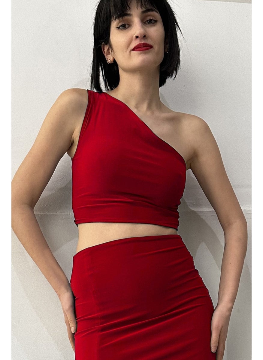 Due Stelle Double Sided Women's One Shoulder Patterned Crop Blouse Red - Abstract  - Image 3