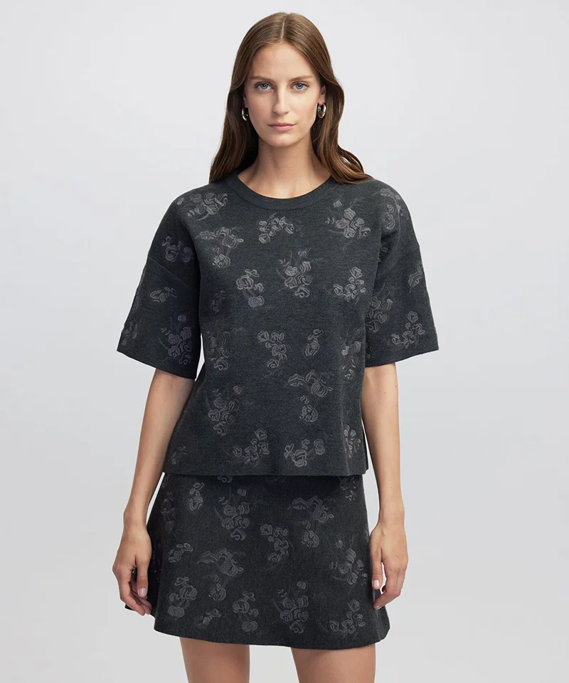 ابيكول Embellished Knit T-Shirt