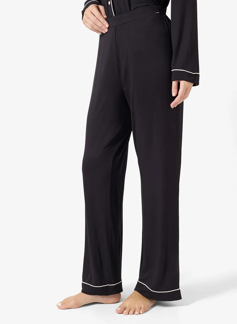 Dorina  Piping detailed top & Pyjama set for Women | Best Price UAE