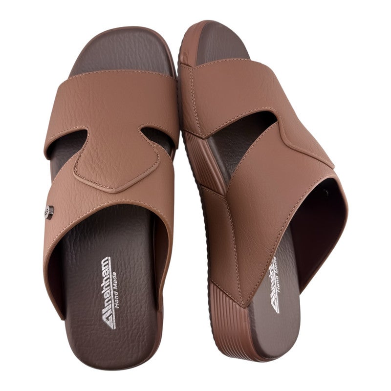 إيت صندل عربي يدوي الصنع للرجال من AET | شبشب رجالي خارجي | شبشب مفتوح من الأمام للاستخدام اليومي | جلد عربي أصلي مع ابزيم| تصميم عربي جديد | نعل داخلي مختلف اللون| مريح وخفيف الوزن - Image 2