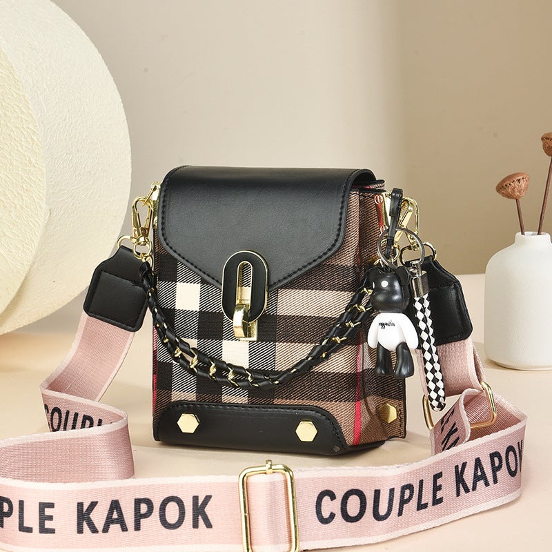 Women'S Mini Small Bag Mobile Phone Bag Fashionable All-Match Women'S Shoulder Portable Small Bag With Doll - Image 5