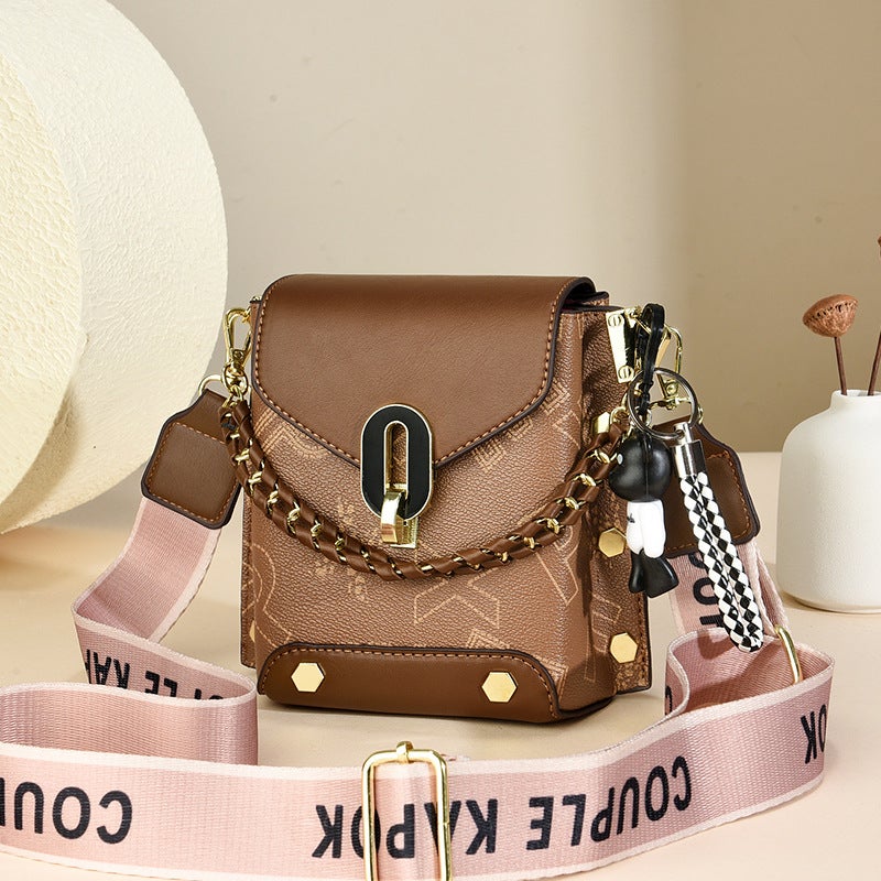 Women'S Mini Small Bag Mobile Phone Bag Fashionable All-Match Women'S Shoulder Portable Small Bag With Doll - Image 1