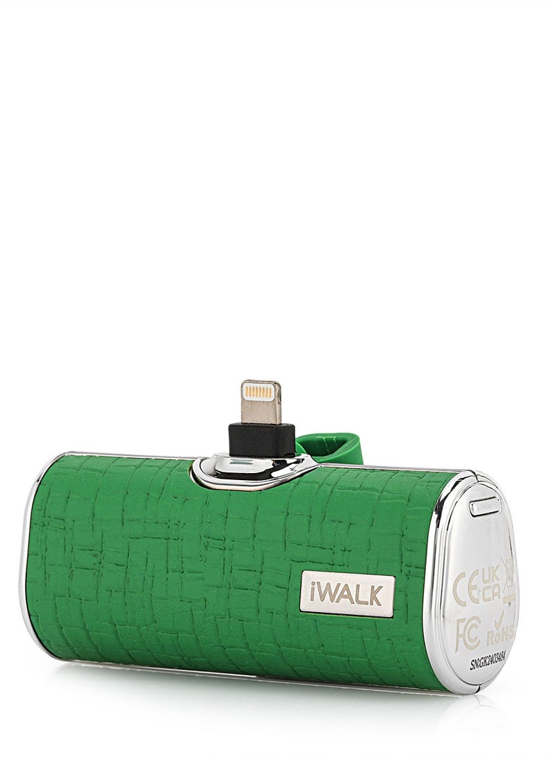 آيووك بنك الطاقة المحمول الصغير iWALK بنك طاقة صغير محمول بسعة 4500 مللي أمبير في الساعة، جلد من النوع الخفيف-أخضر - Image 1